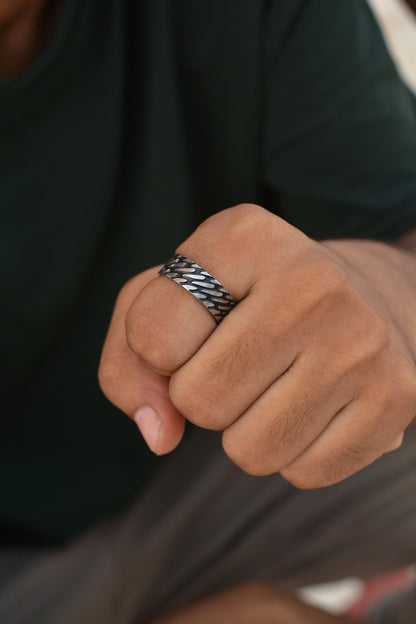 Chain Stripes Titanium Grade Steel Ring