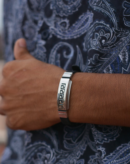 Eternal Waves Bracelet