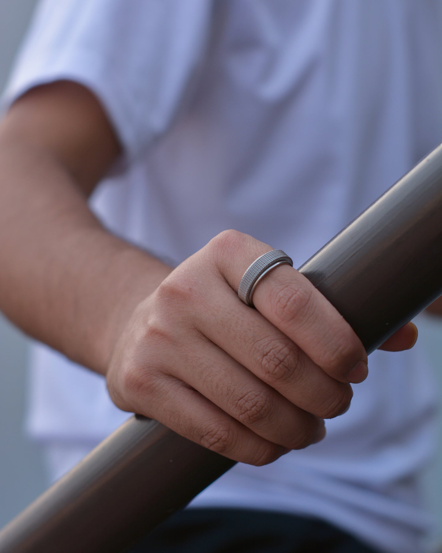 Textured Elegance Fidget Spinner Ring