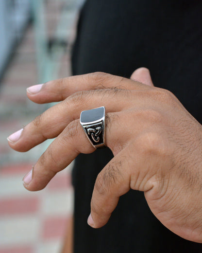 Obsidian Sovereign Ring