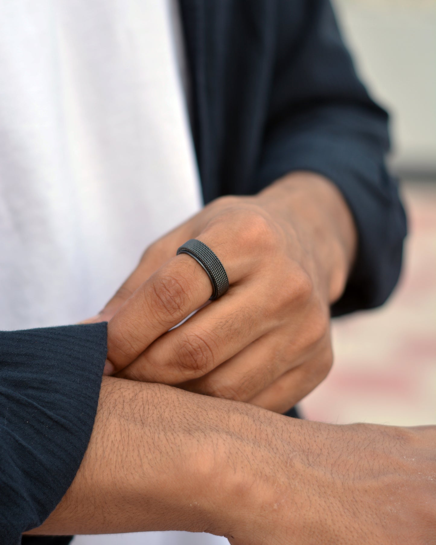 Textured Elegance Black Fidget Spinner Ring