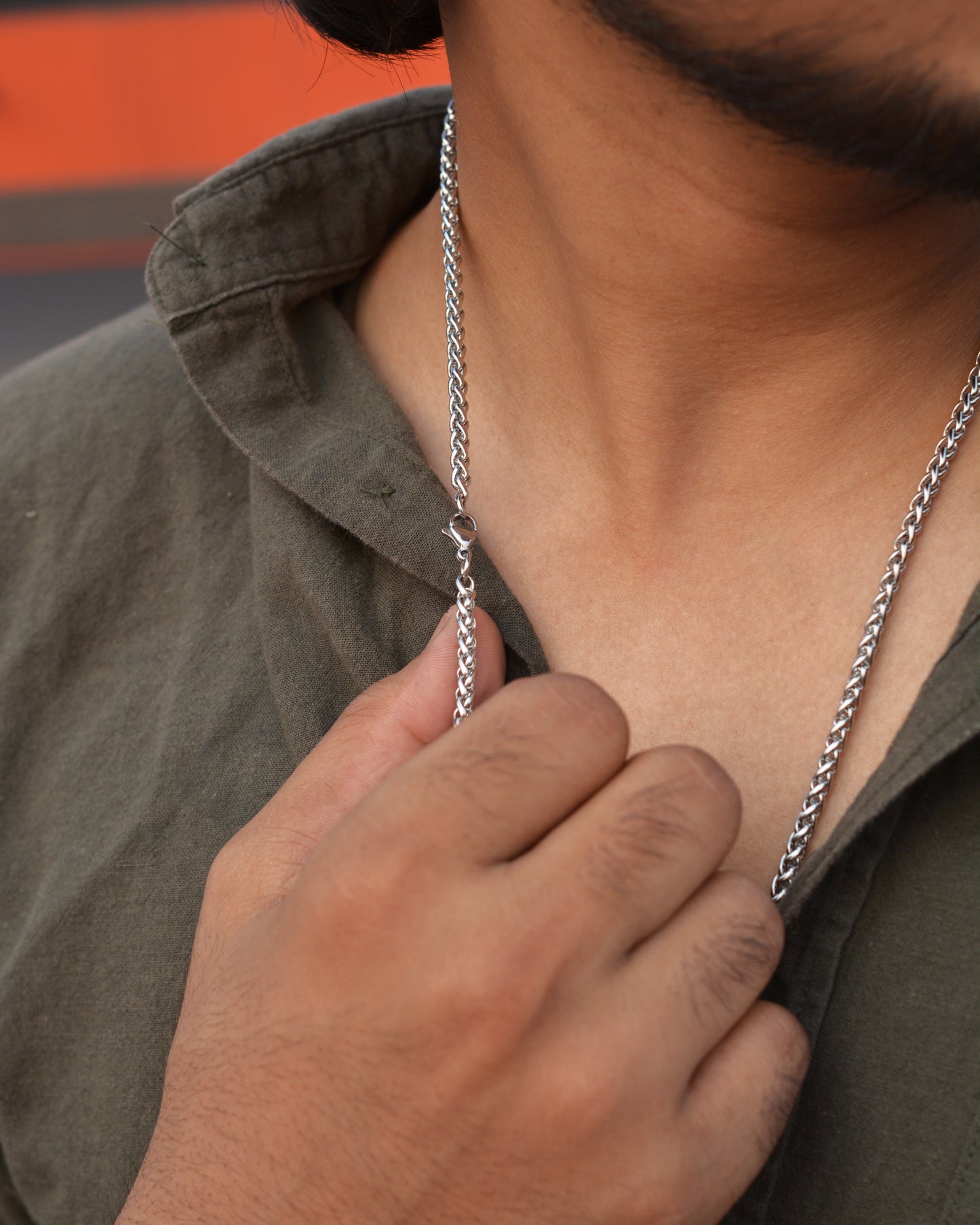 Twisted Luster Chain