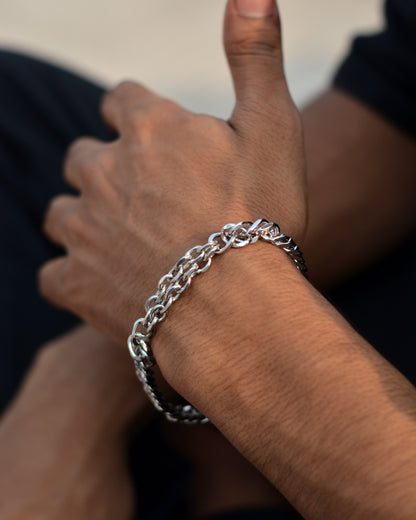 Infinite Links Charm bracelet