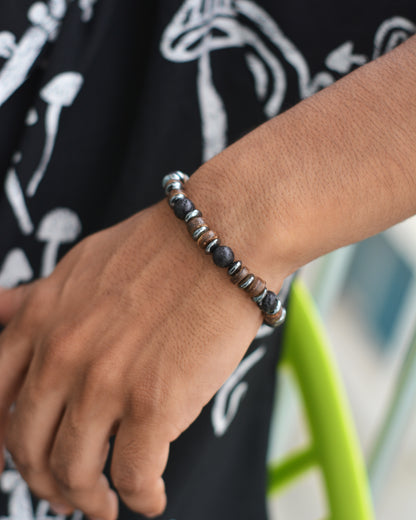 Onyx Thread Bracelet