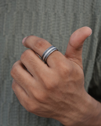 Mono Trace Ring
