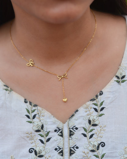 FLORAL GRACE NECKLACE