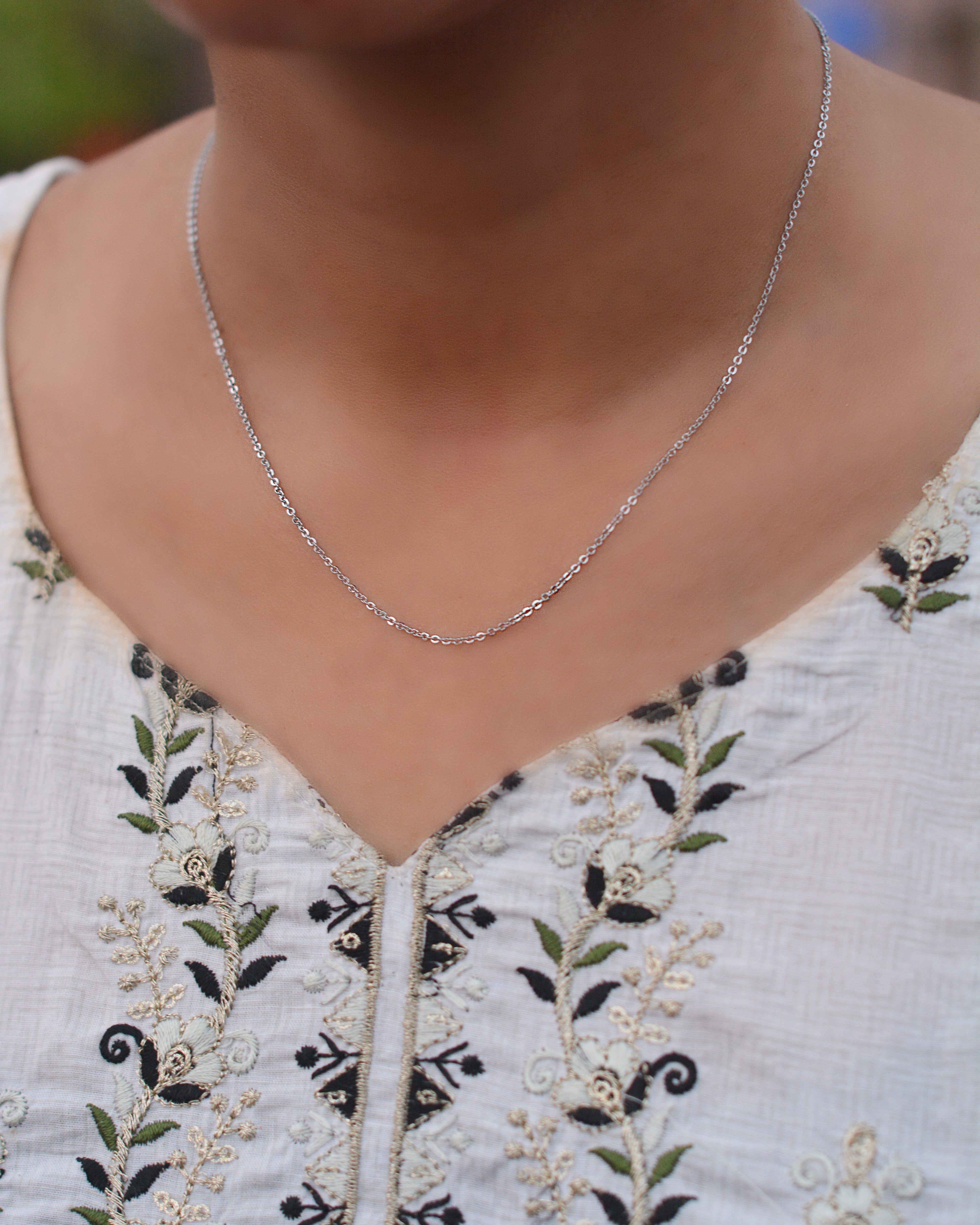SILVER STREAM CHAIN – ICONIC.