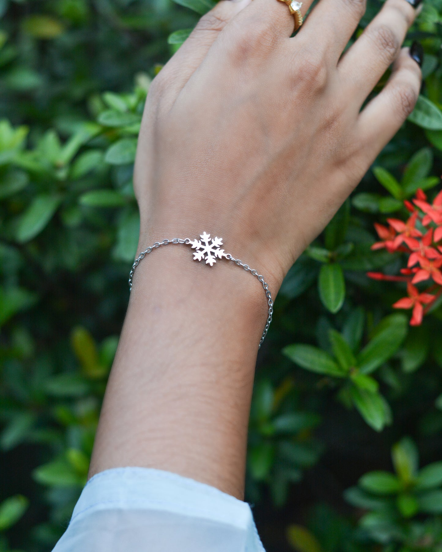 FROST BLOOM BRACELET