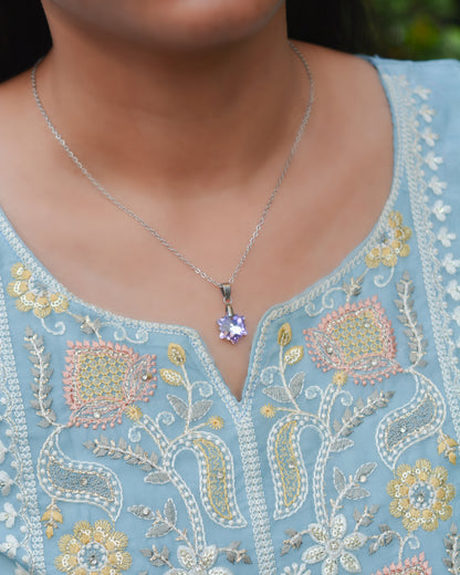 VIOLET NOVA NECKLACE