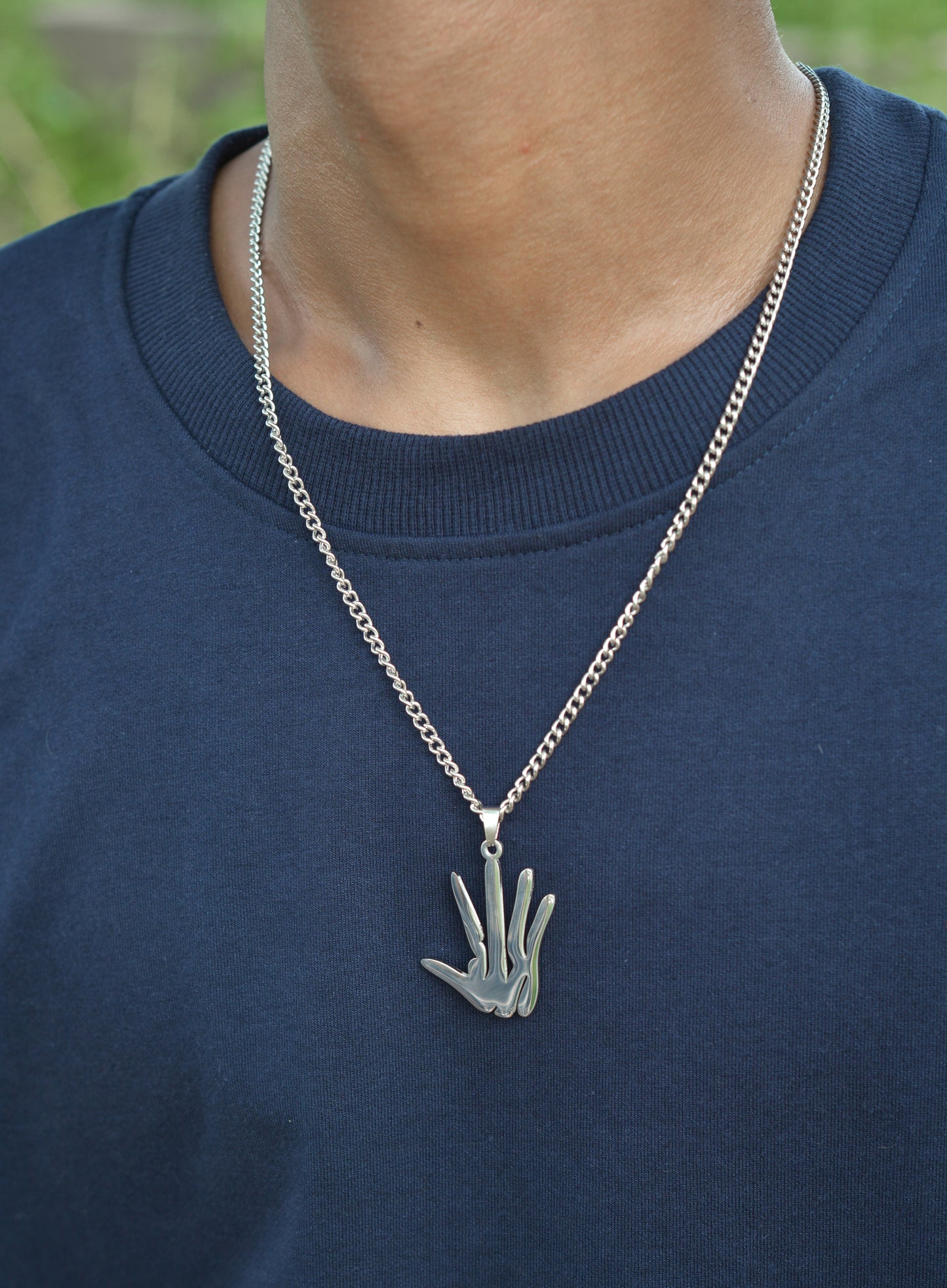 Kawhi Leonard logo Necklace