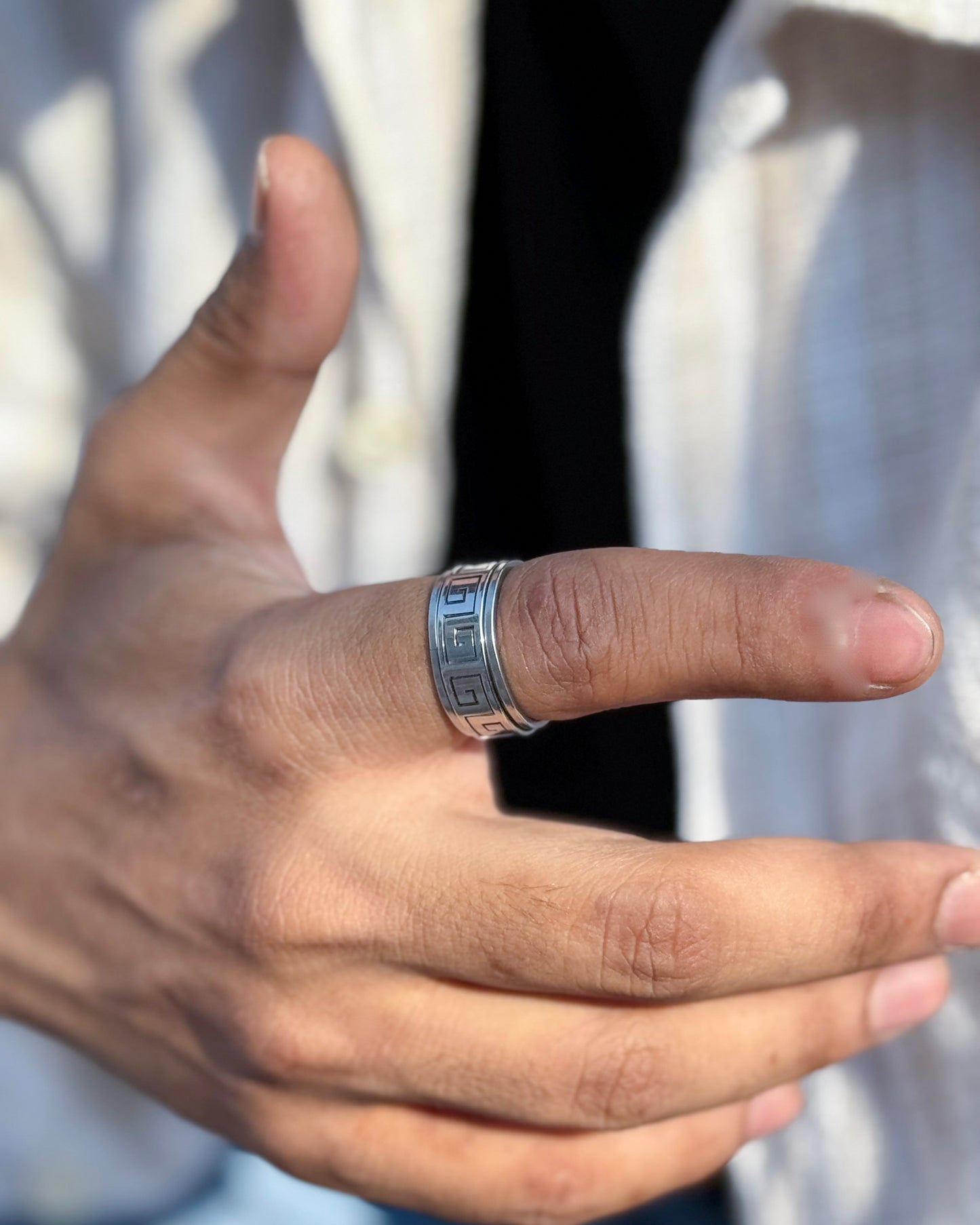 Labyrinth Spinner Ring