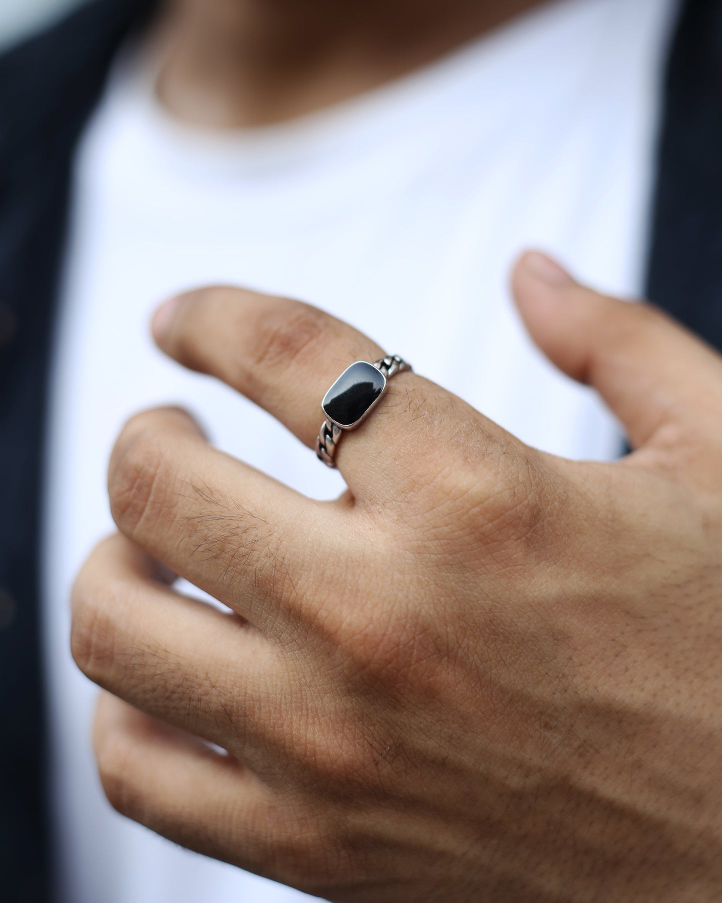 Onyx Curb Adjustable Ring
