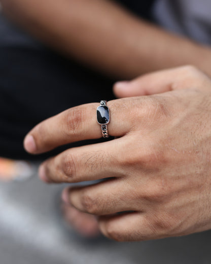 Onyx Curb Adjustable Ring