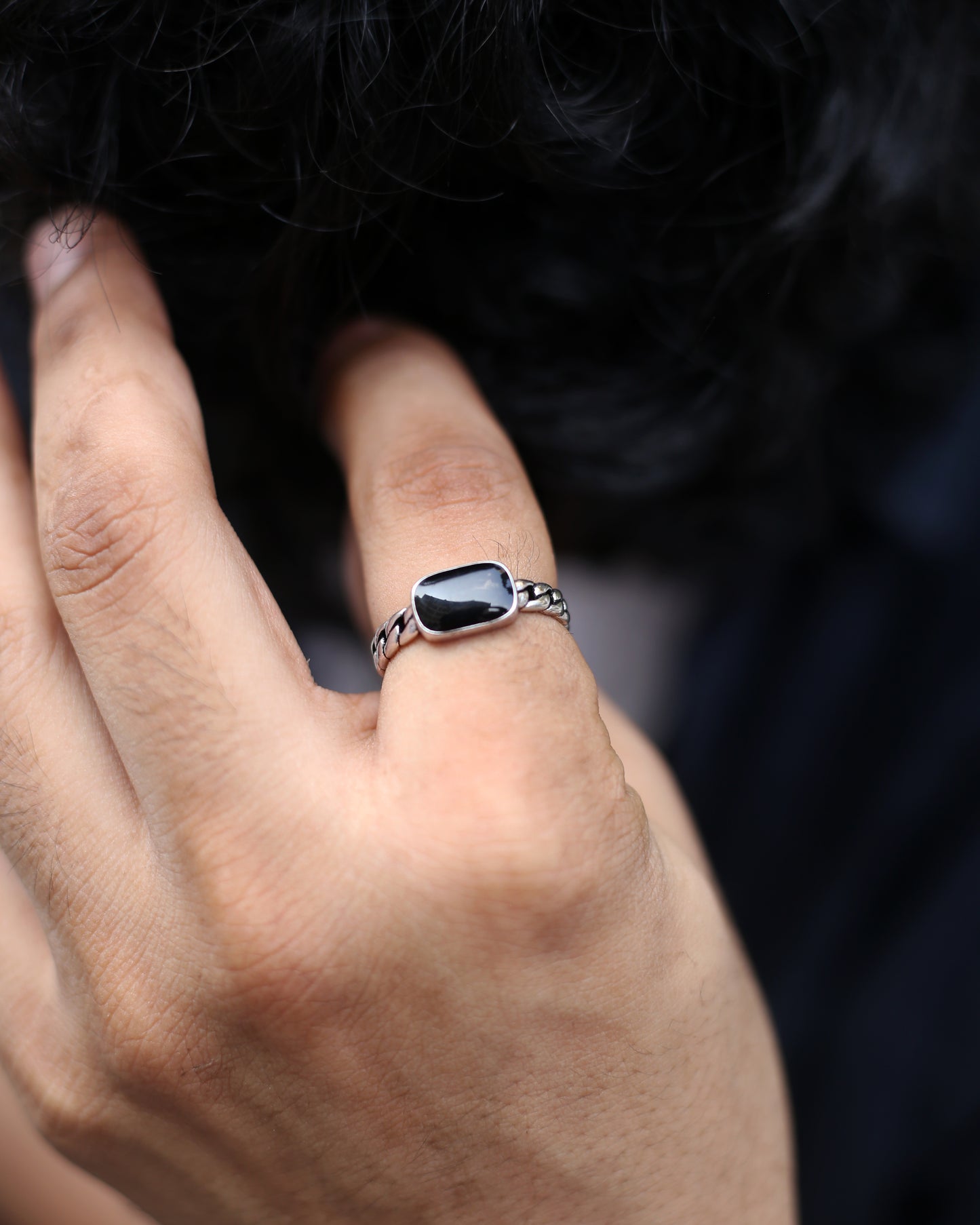 Onyx Curb Adjustable Ring
