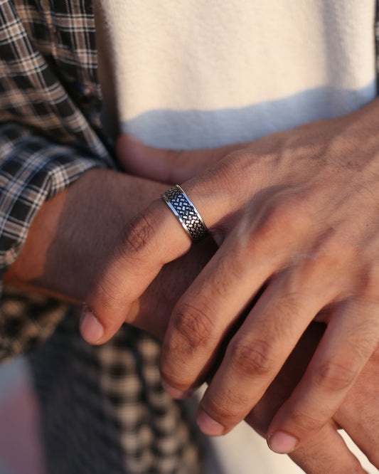 Shadow Grid Ring