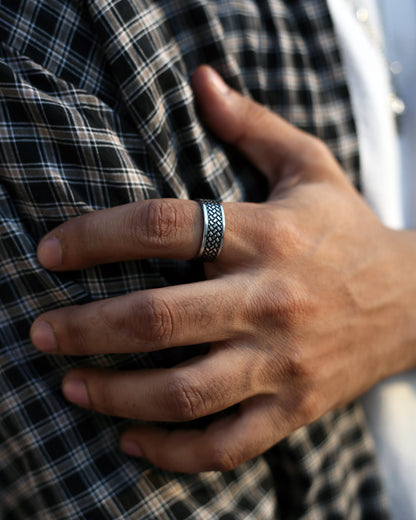 Shadow Grid Ring