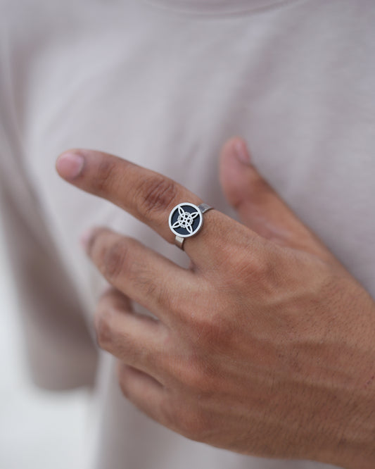 Stellar Axis Ring