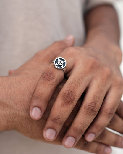 Stellar Axis Ring