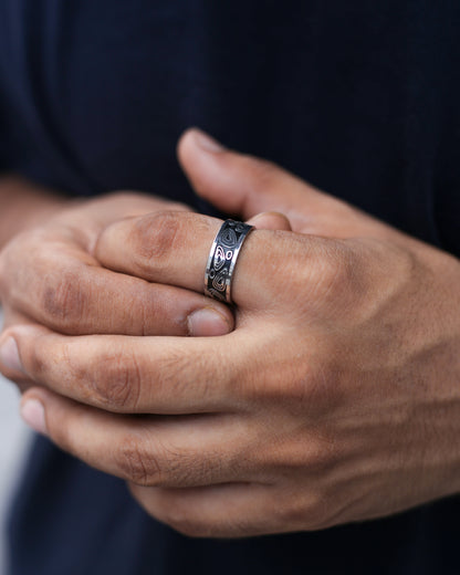 The Swirl Band Ring