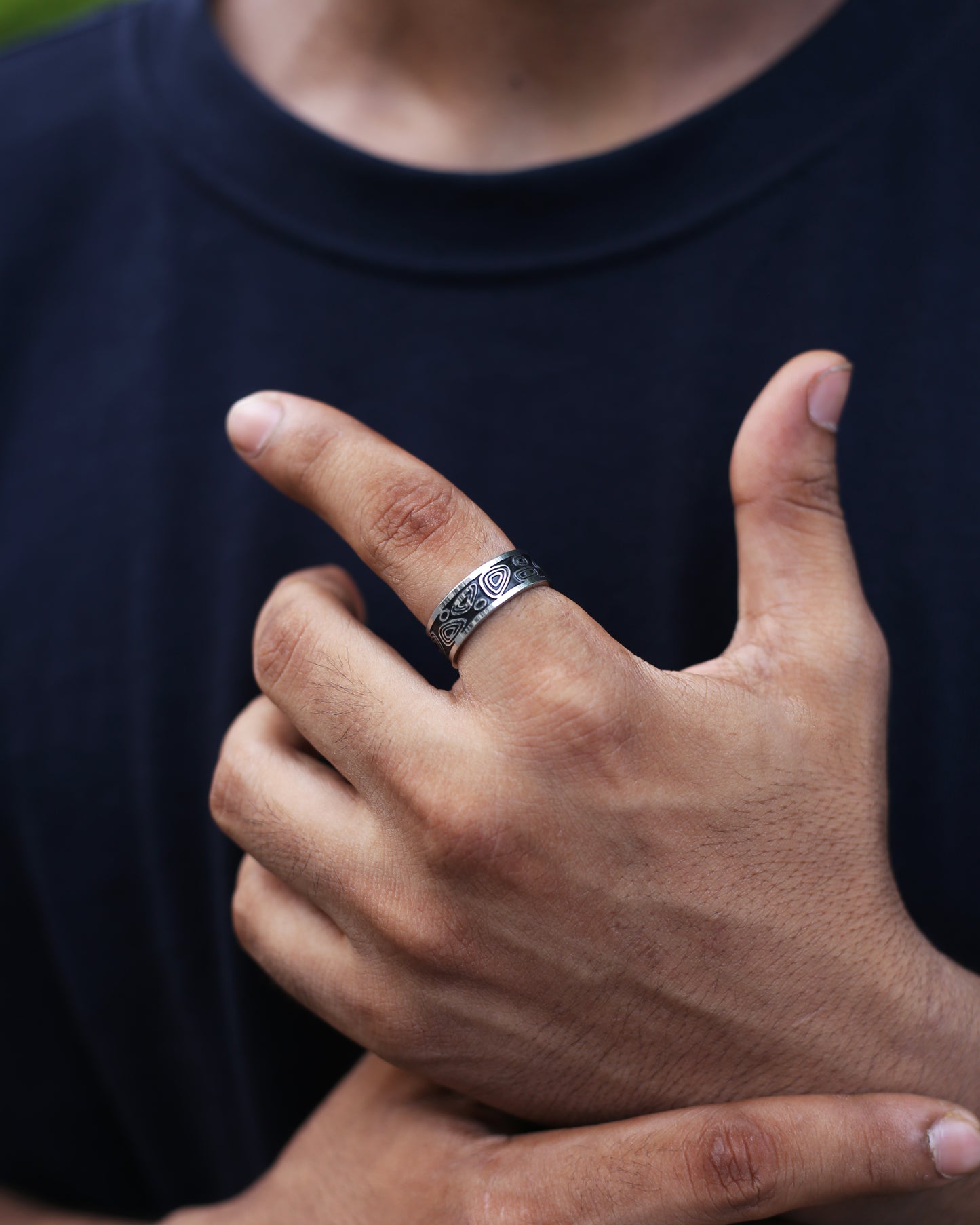 The Swirl Band Ring