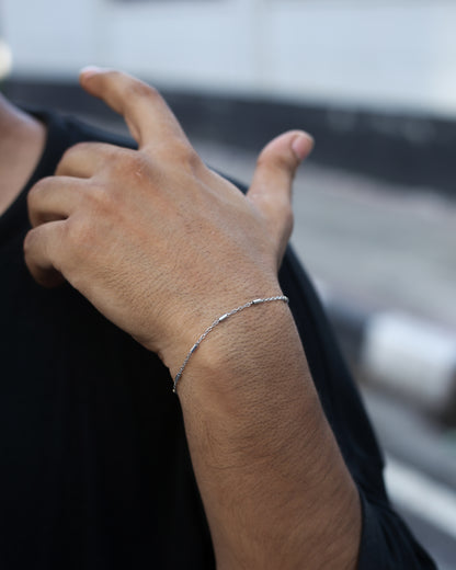 Line & Link Bracelet